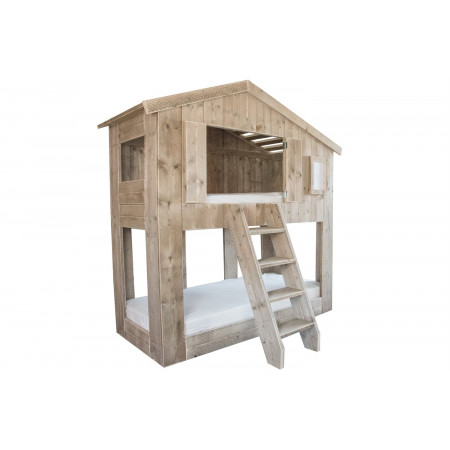 Treehouse Bed THUIS